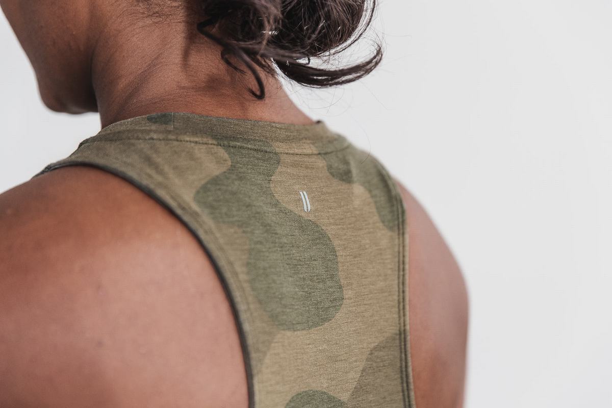 Nobull High-Neck Women's Tank Tops Green Camo | Australia (DY5379)